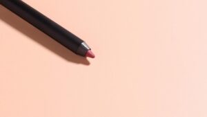 lip liner
